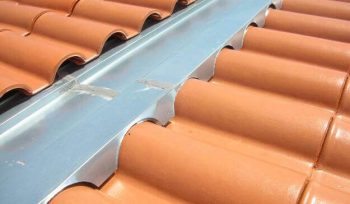 DaVinci Engenharia em Curitiba: Qual a Diferença Entre Calha, Eletrocalha e Rufo?